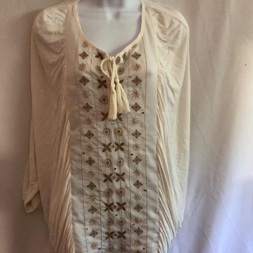 NWT Ladies  Nine West American Vintage top - Size L